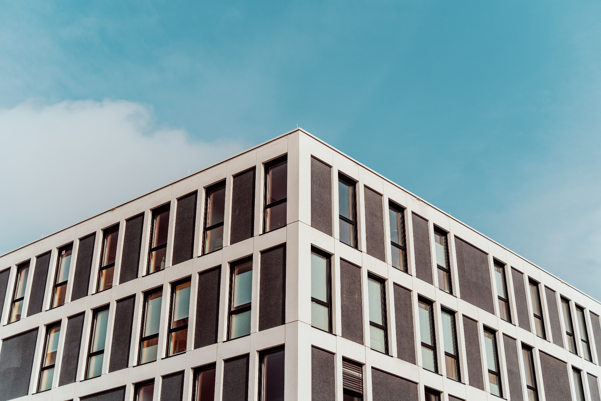 Moderne Immobilien - Bürogebäude